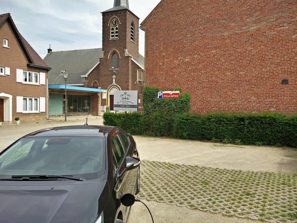 De Twie Keuninge Maasmechelen Eksteriør bilde